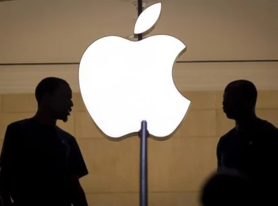 Apple offers $1 million to hackers who can breach intelligence servers